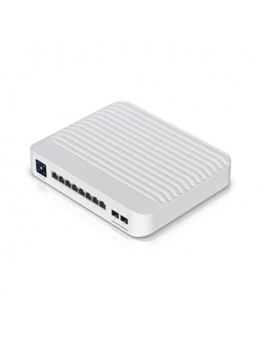 Ubiquiti UniFi USW-PRO-8-POE мрежов...